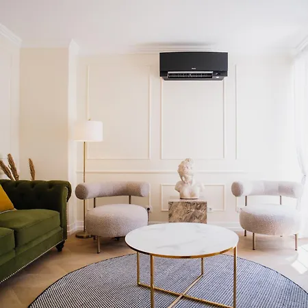 -new- Chic Chiado Apartment, Elevator Buiding, Steps To Everything Apartamento